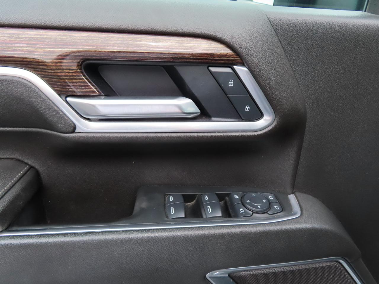 GMC Sierra 2500HD 4WD Crew Cab 159" SLE 2025