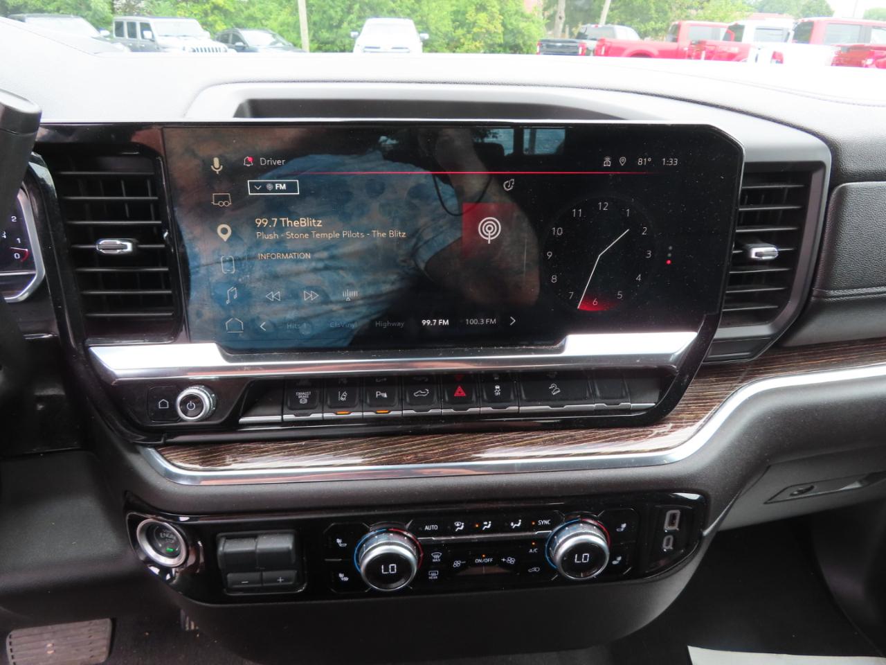 GMC Sierra 2500HD 4WD Crew Cab 159" SLE 2025