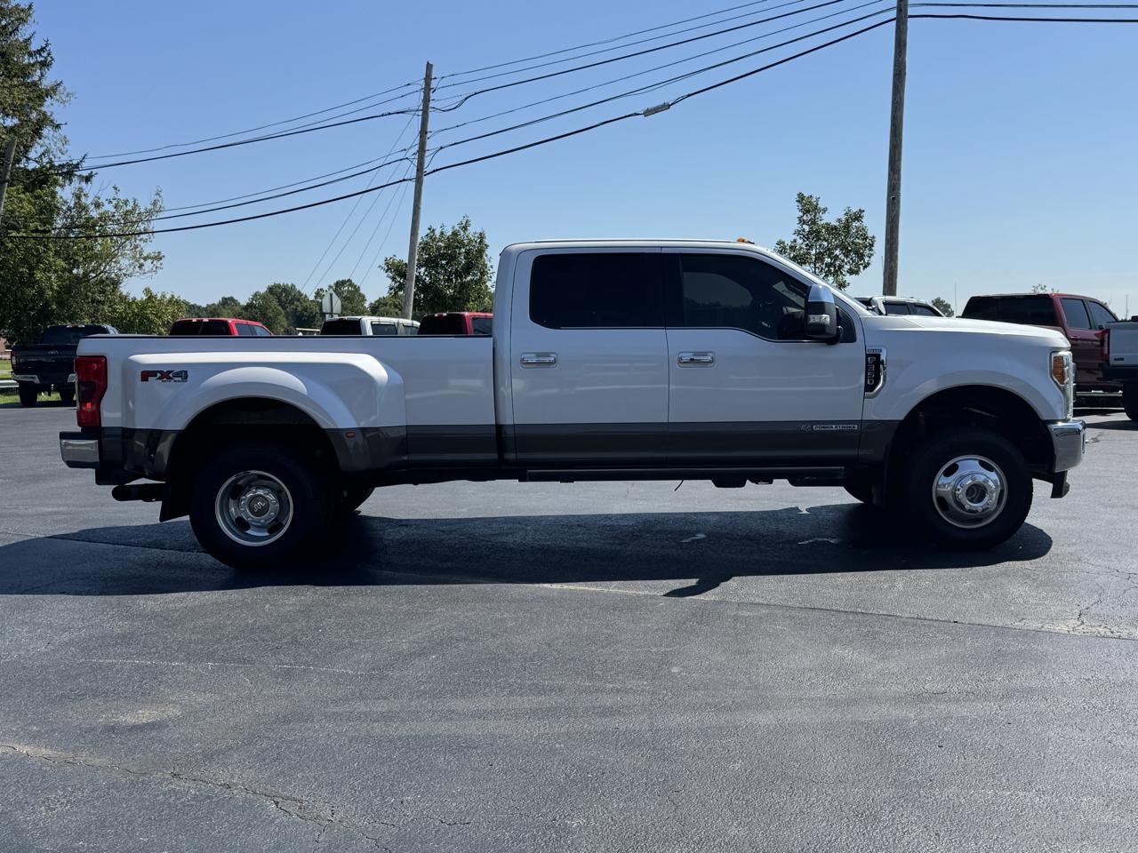 Ford Super Duty F-350 DRW King Ranch 4WD Crew Cab 8' Box 2017