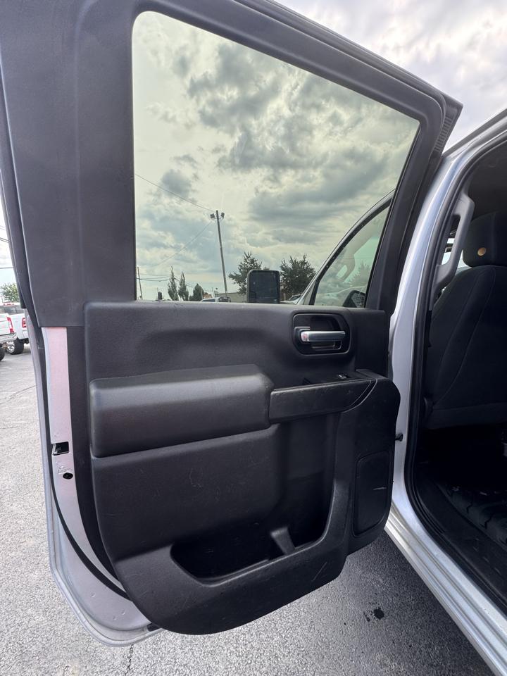 Chevrolet Silverado 3500HD 4WD Crew Cab 172" Work Truck 2020