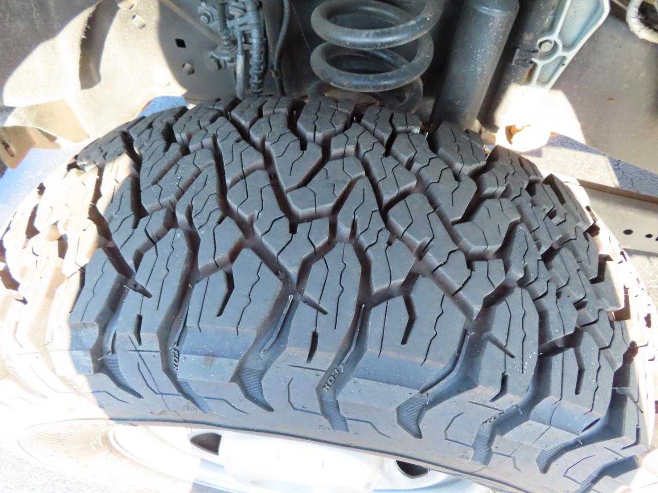 Ford Super Duty F-250 SRW XL 4WD Crew Cab 8' Box 2023