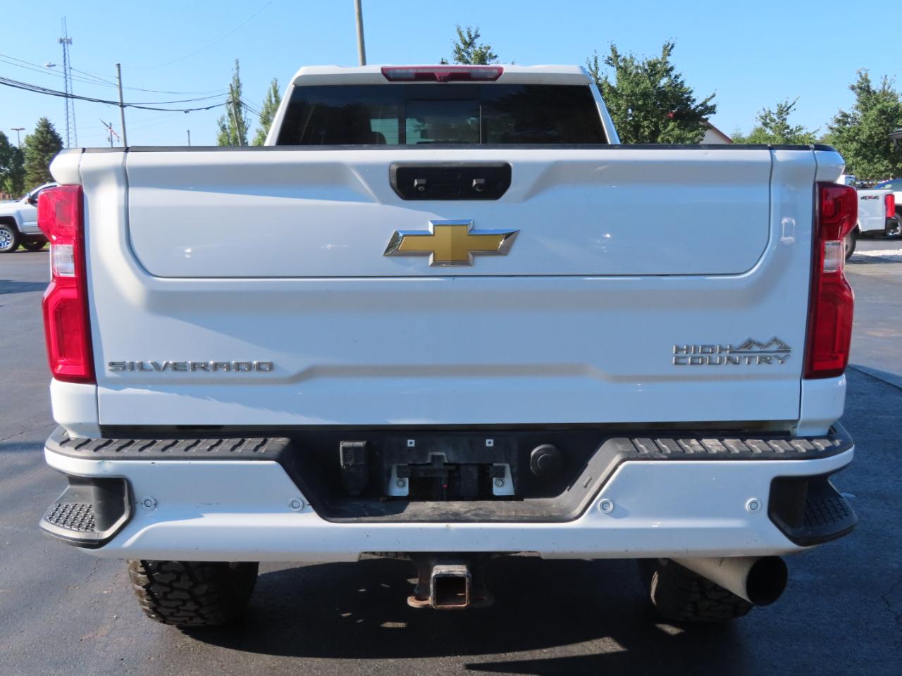 Chevrolet Silverado 3500HD 4WD Crew Cab 172" High Country 2022