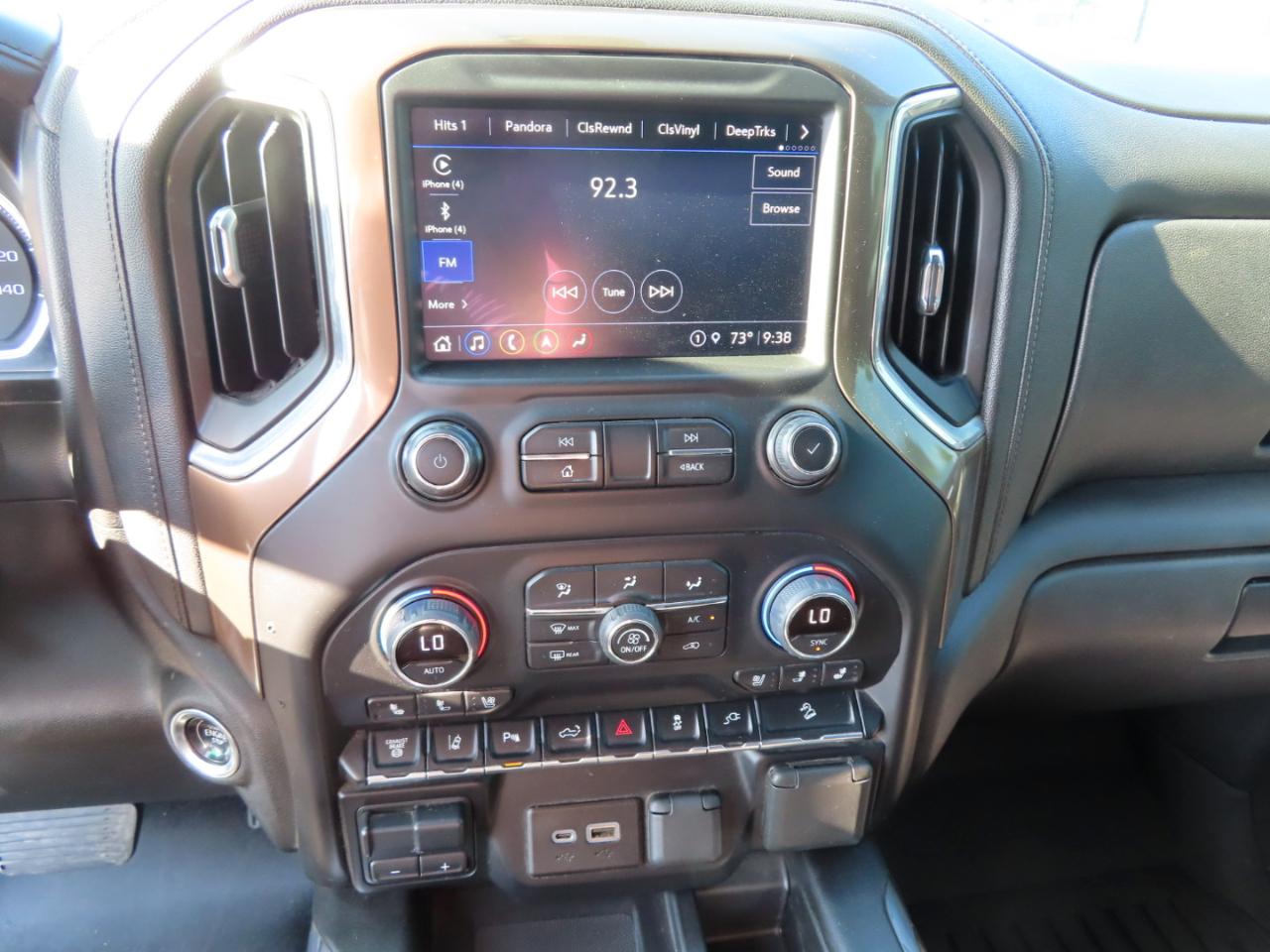 Chevrolet Silverado 3500HD 4WD Crew Cab 172" High Country 2022