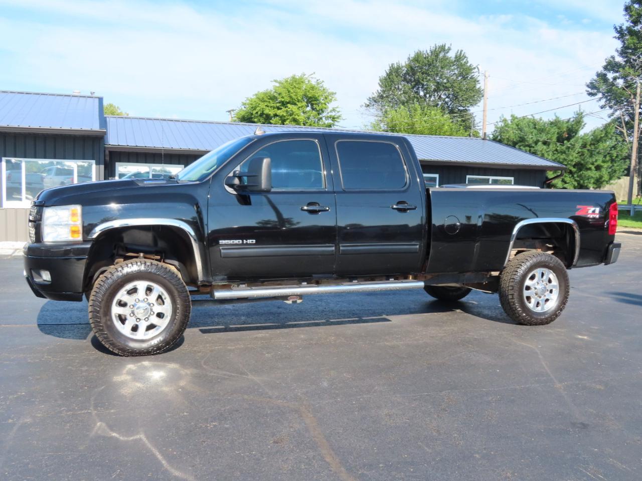 Chevrolet Silverado 3500HD 4WD Crew Cab 167.7" LTZ 2014
