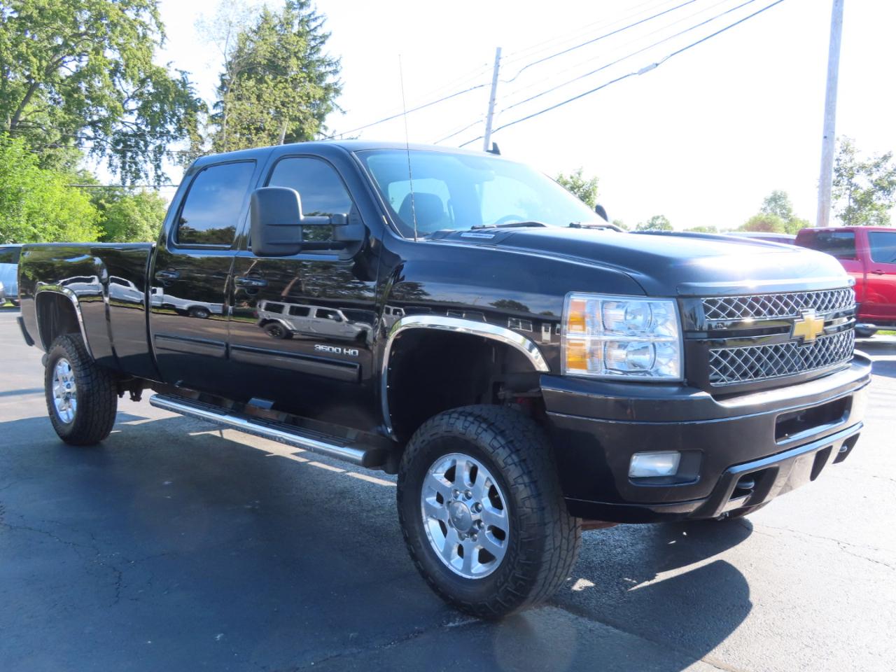 Chevrolet Silverado 3500HD 4WD Crew Cab 167.7" LTZ 2014