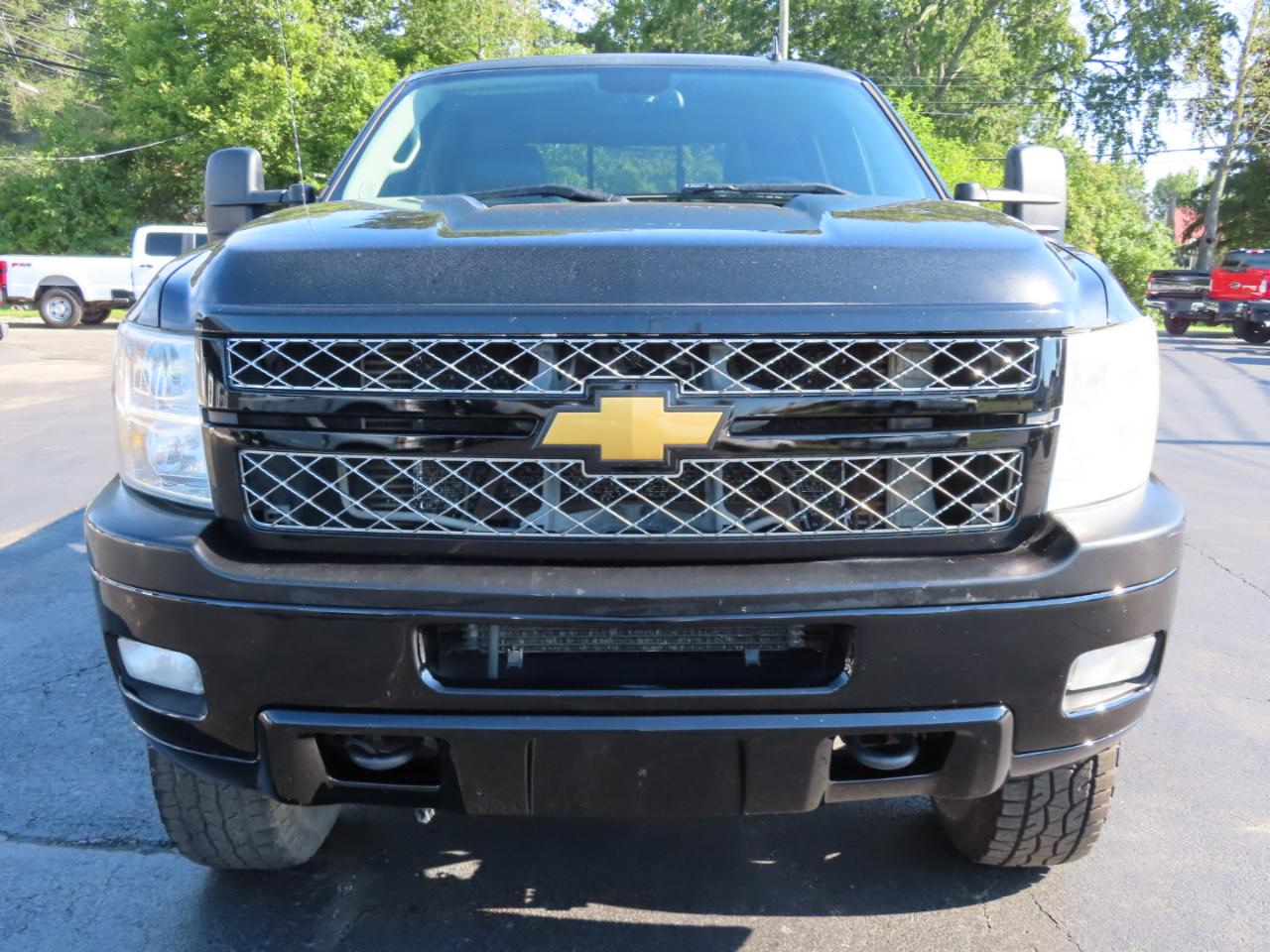 Chevrolet Silverado 3500HD 4WD Crew Cab 167.7" LTZ 2014