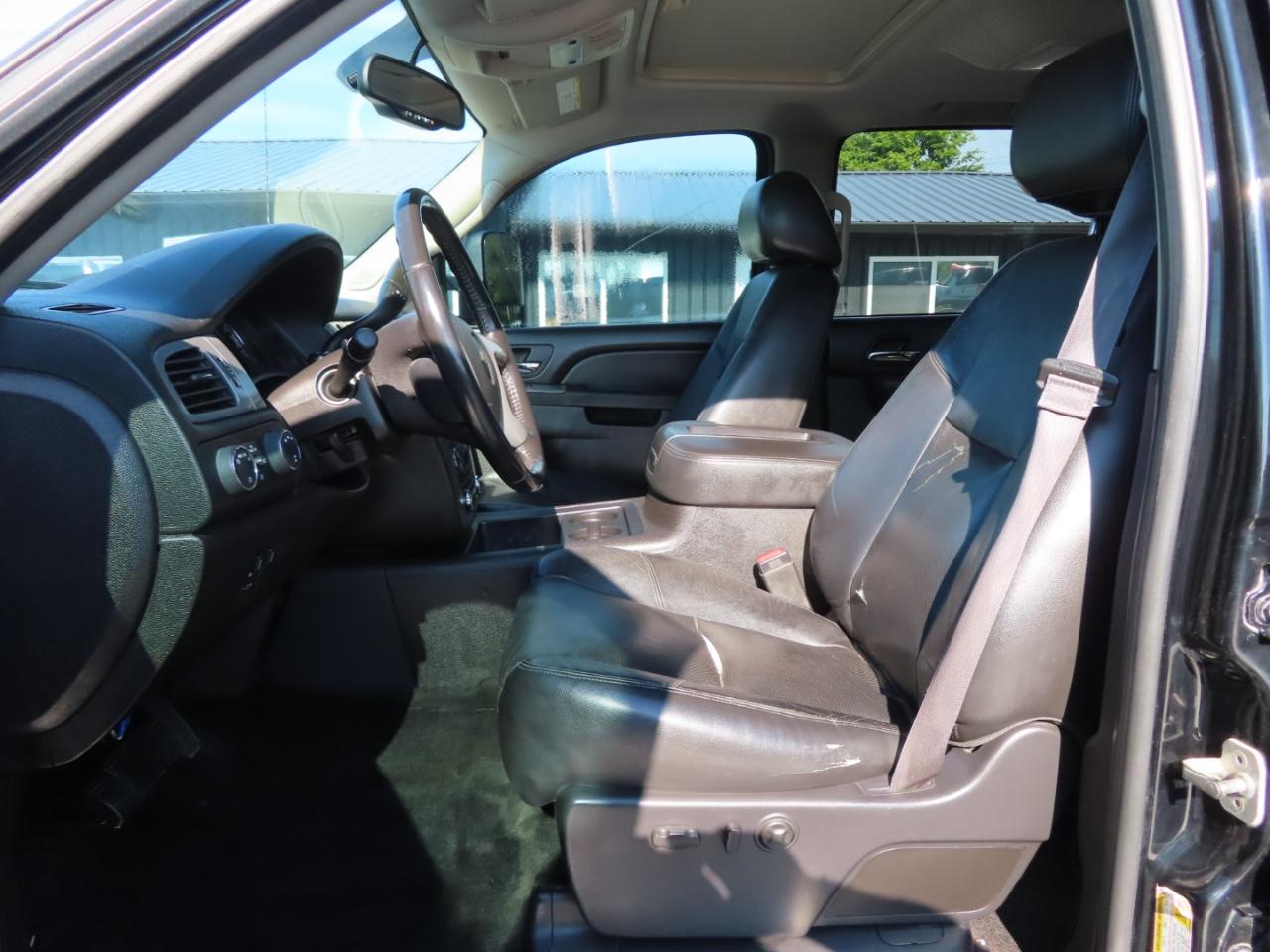 Chevrolet Silverado 3500HD 4WD Crew Cab 167.7" LTZ 2014