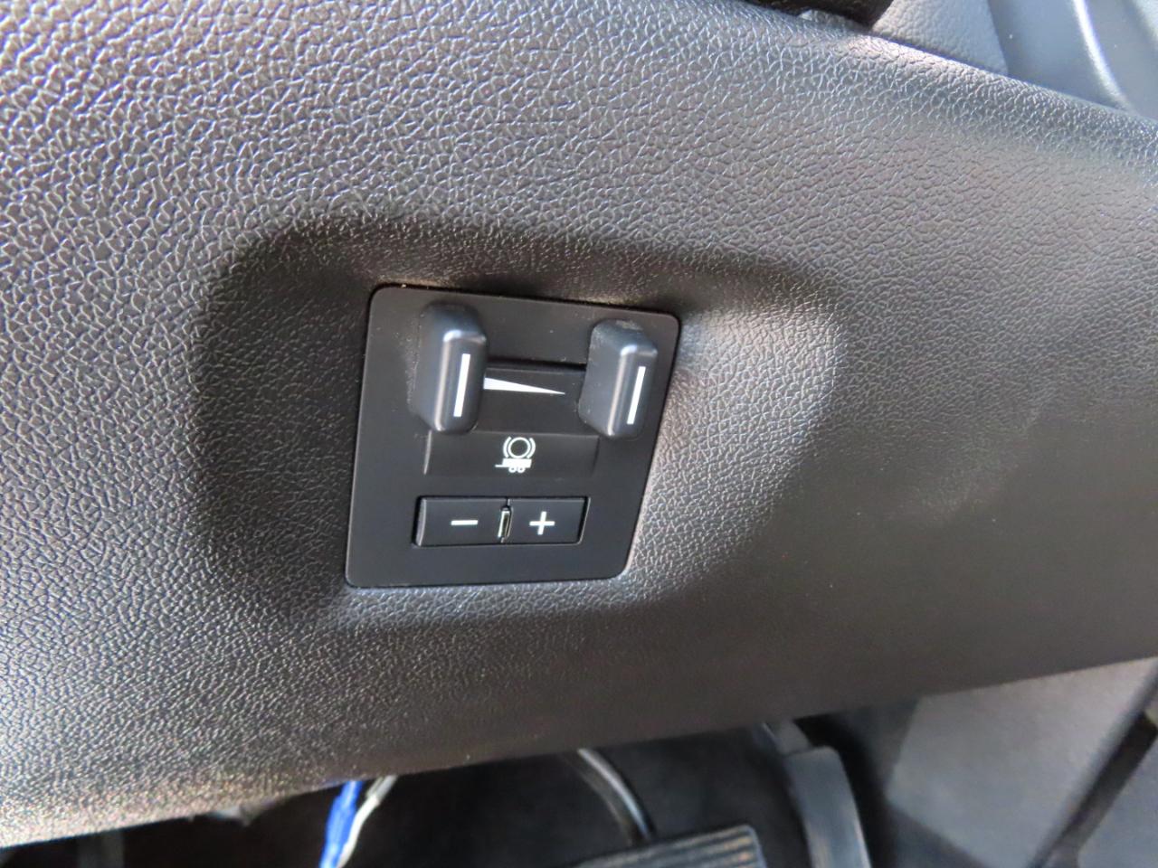 Chevrolet Silverado 3500HD 4WD Crew Cab 167.7" LTZ 2014