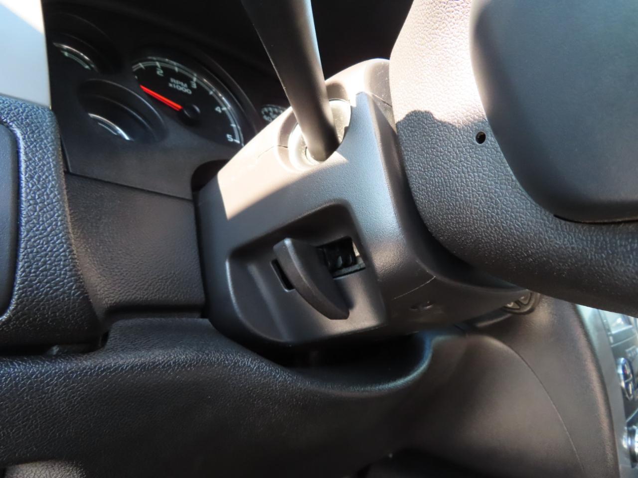 Chevrolet Silverado 3500HD 4WD Crew Cab 167.7" LTZ 2014