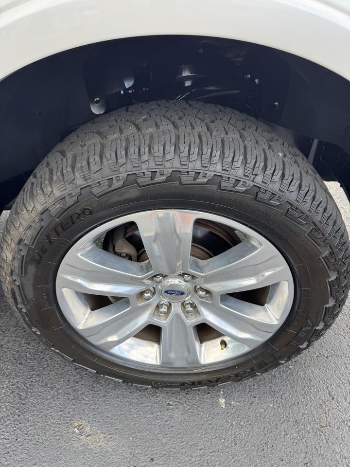 Ford F-150 4WD SuperCrew 145" Platinum 2016