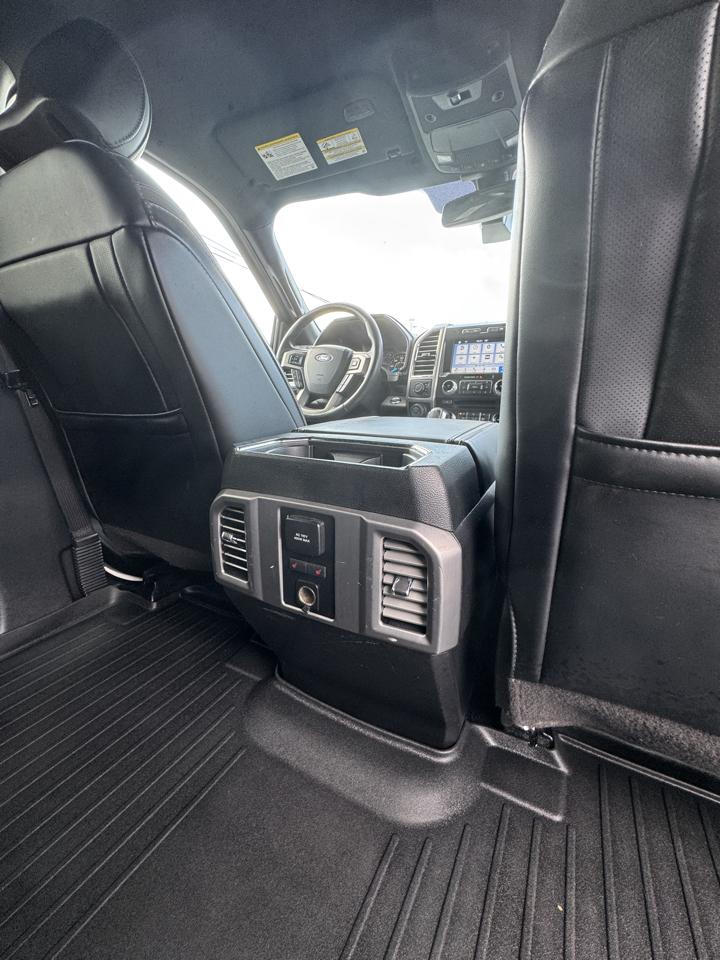 Ford F-150 4WD SuperCrew 145" Platinum 2016