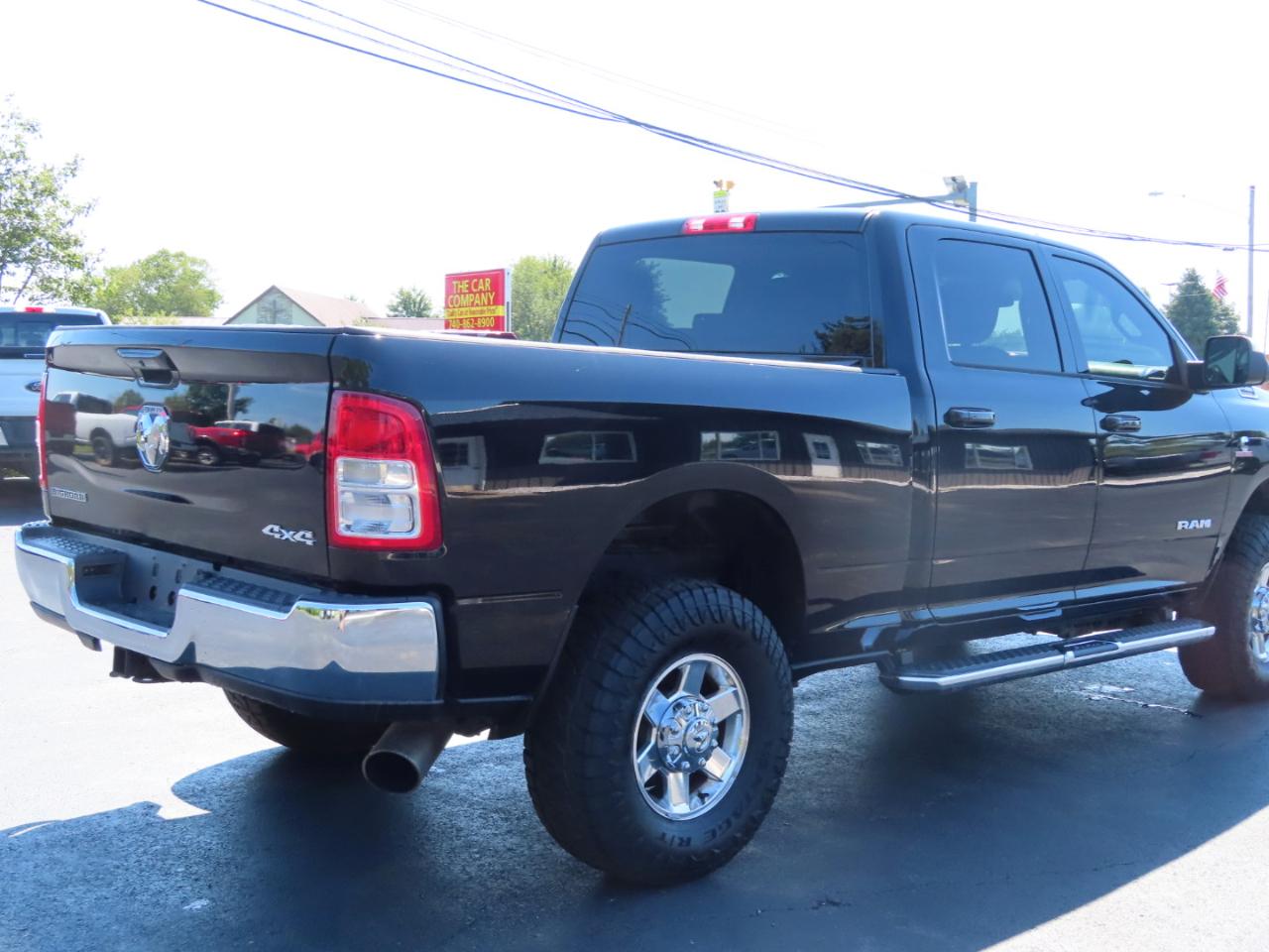 RAM 2500 Big Horn 4x4 Crew Cab 6'4" Box 2020