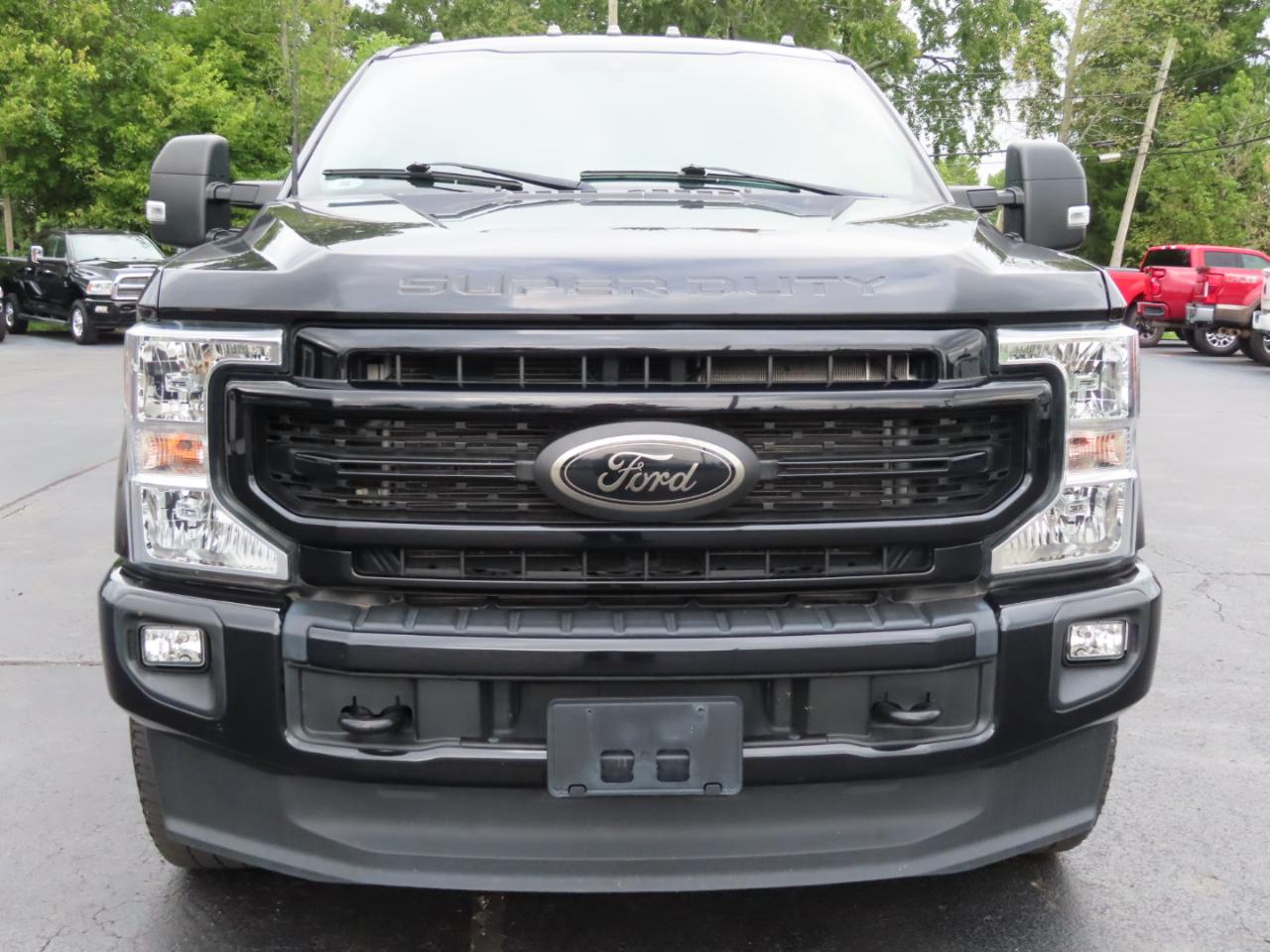 Ford Super Duty F-350 SRW XLT 4WD Crew Cab 6.75' Box 2022