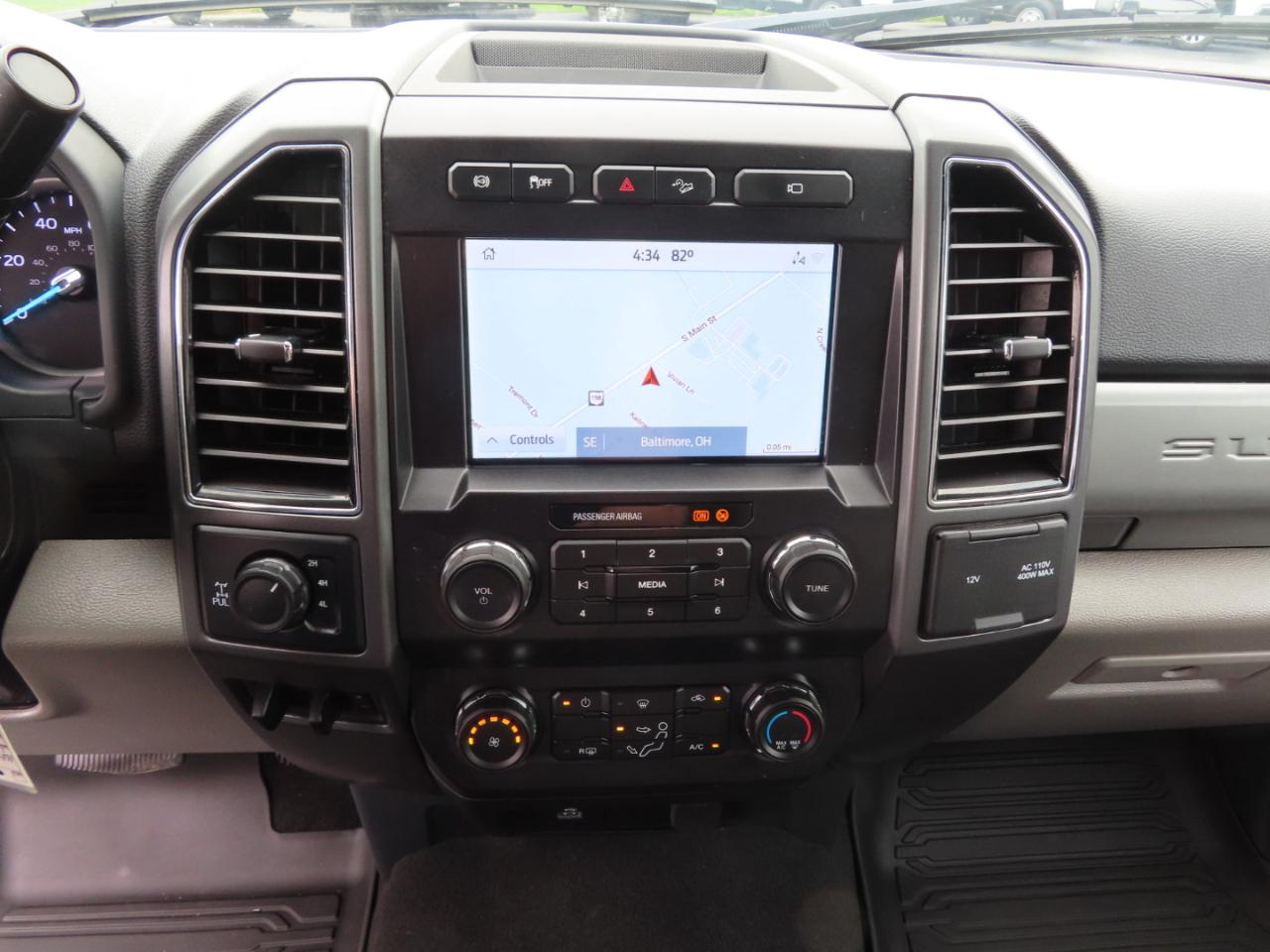 Ford Super Duty F-350 SRW XLT 4WD Crew Cab 6.75' Box 2022