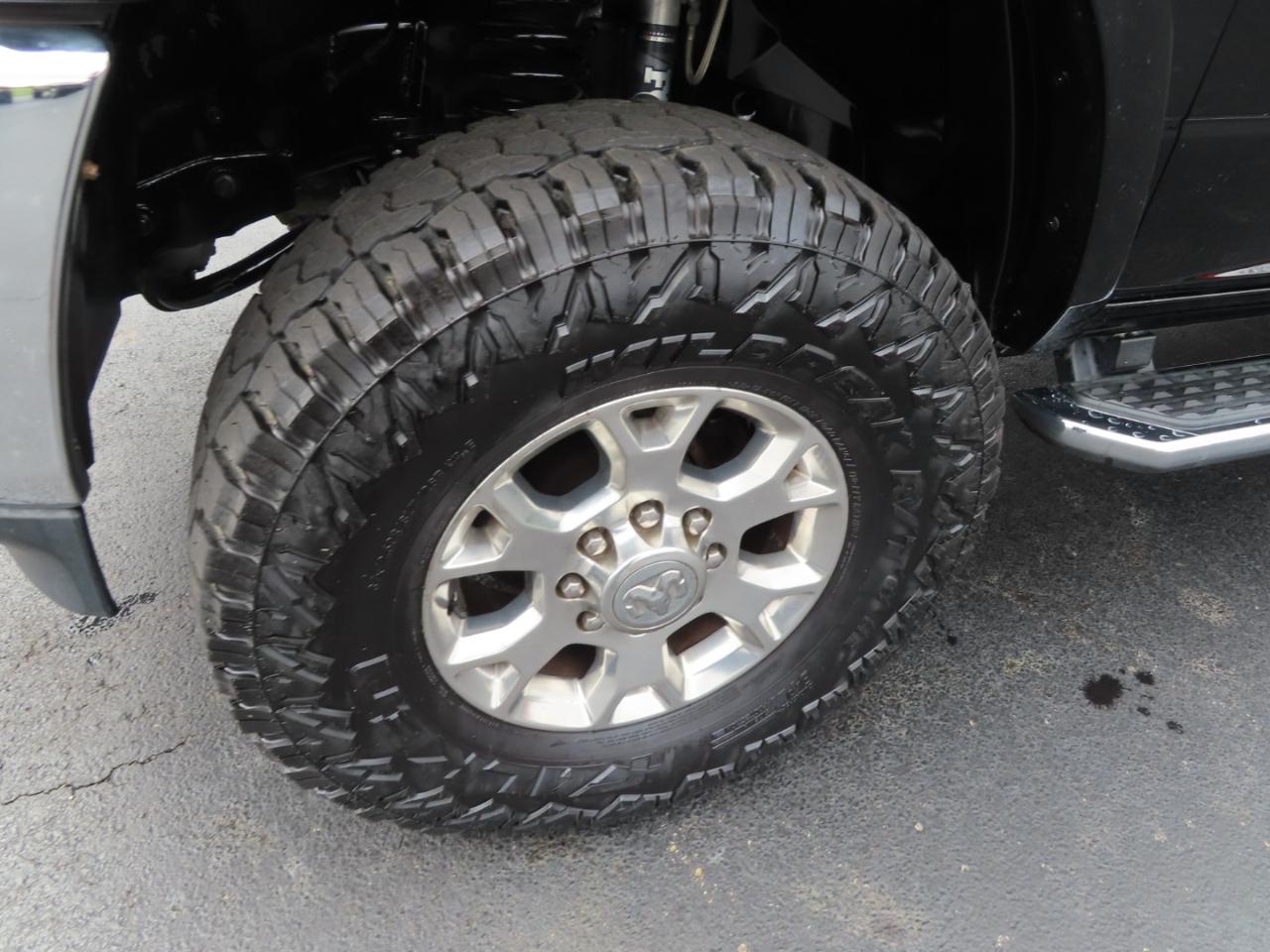 RAM 2500 Laramie 4x4 Mega Cab 6'4" Box 2021