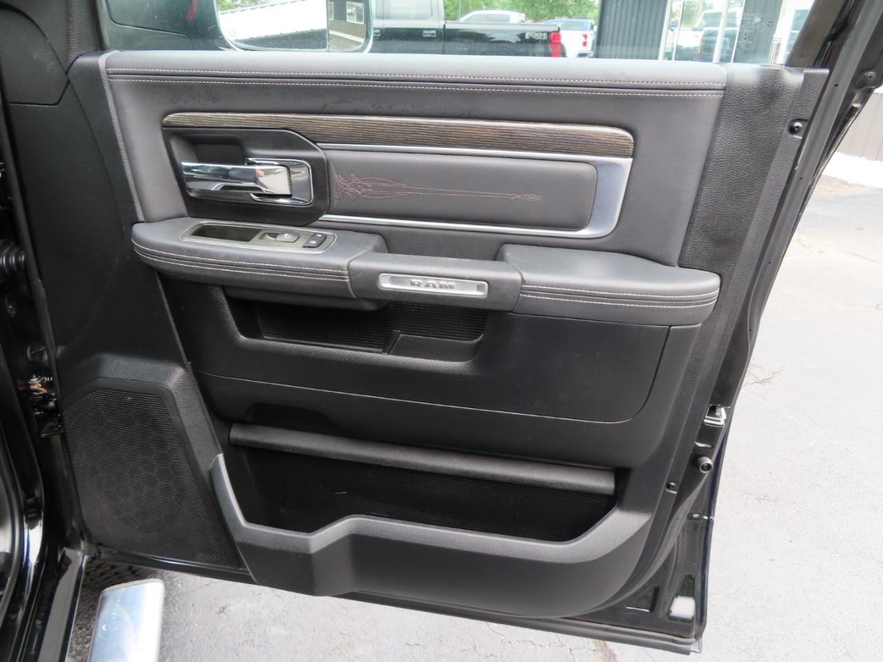RAM 2500 4WD Crew Cab 149" Laramie Limited 2013