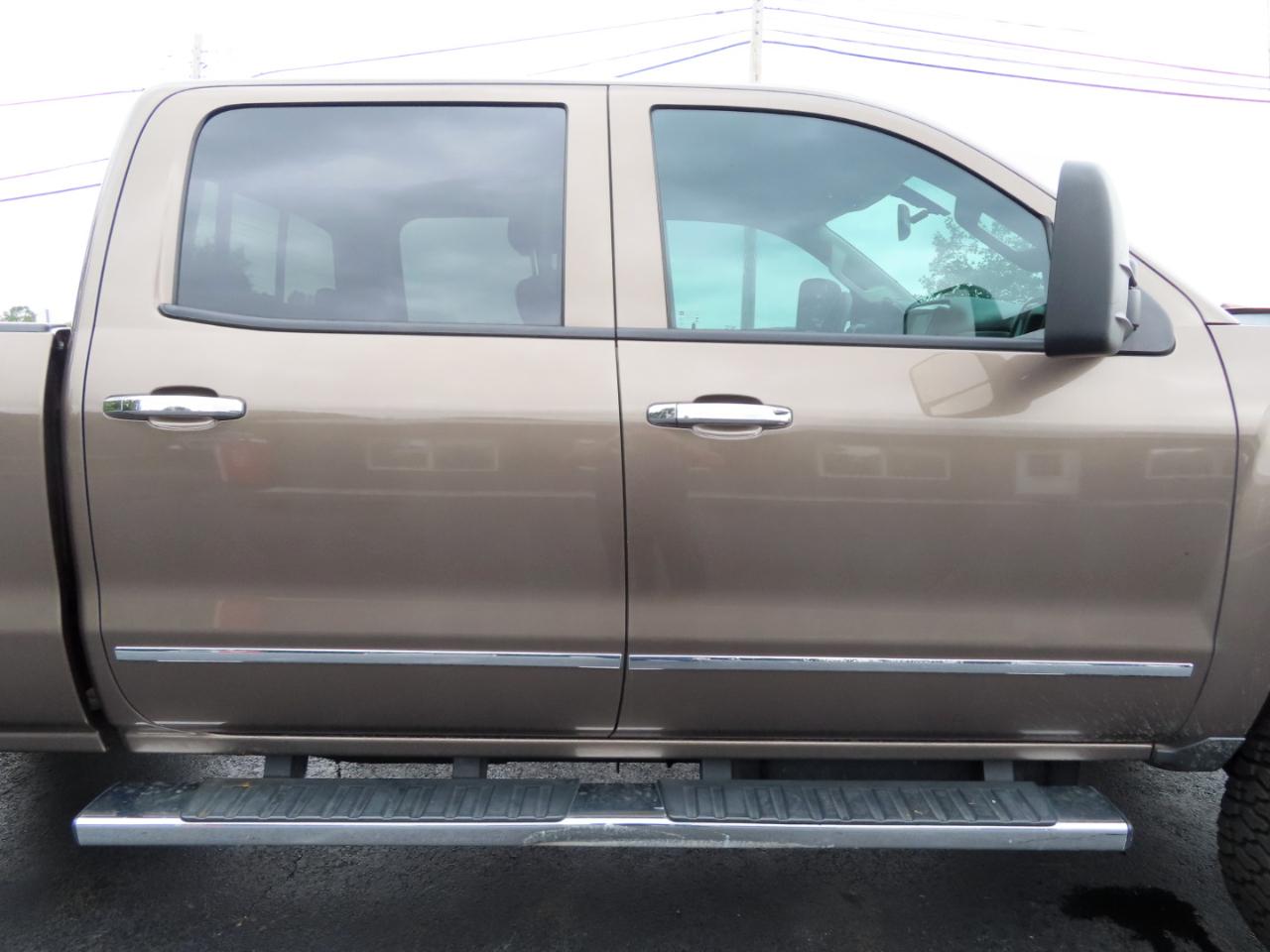 Chevrolet Silverado 2500HD 4WD Crew Cab 153.7" LTZ 2015