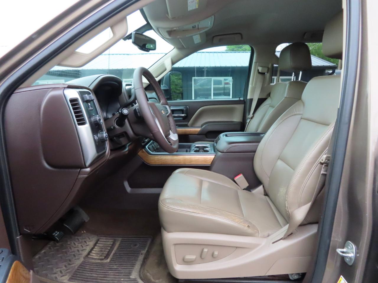 Chevrolet Silverado 2500HD 4WD Crew Cab 153.7" LTZ 2015