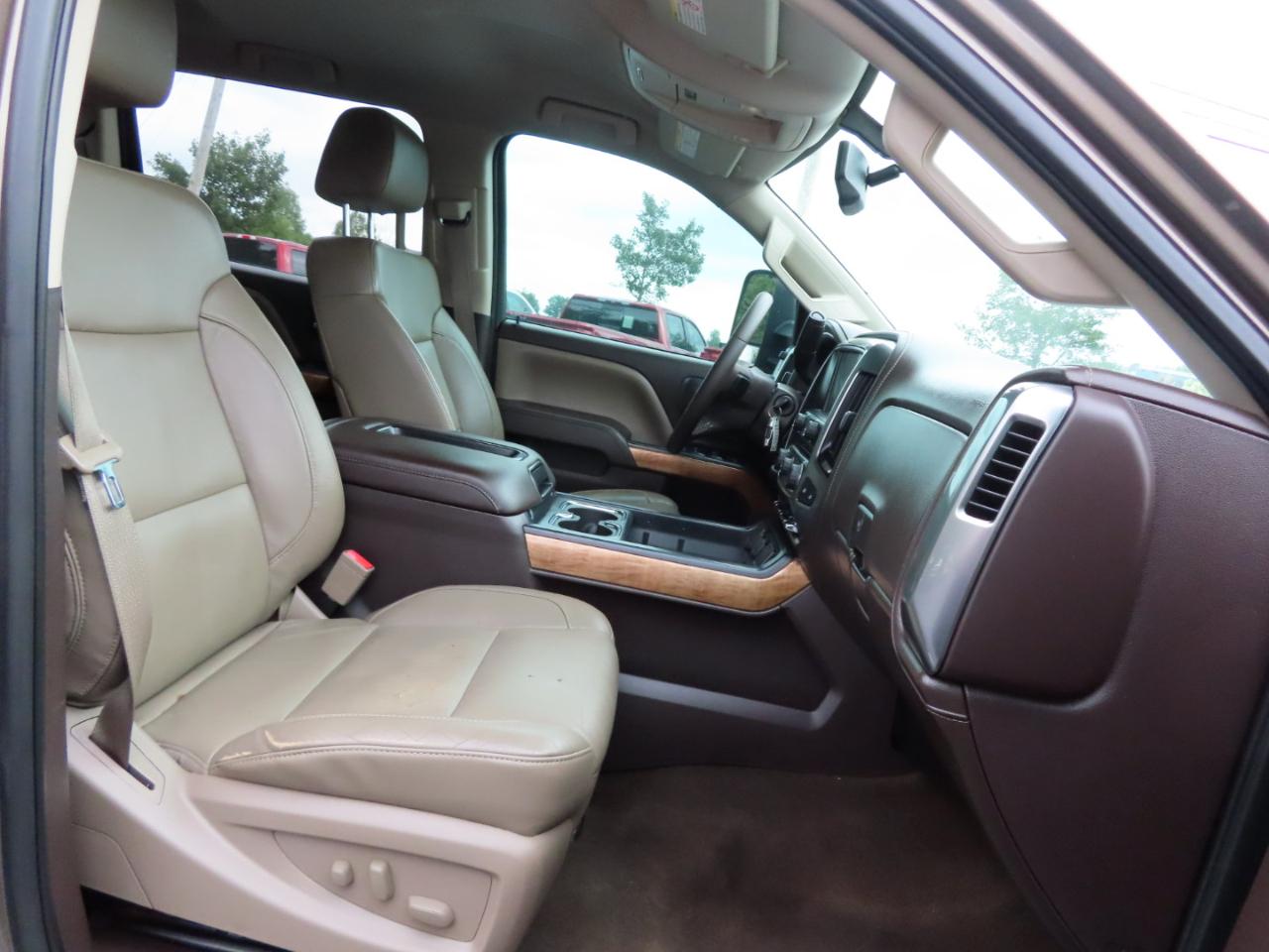 Chevrolet Silverado 2500HD 4WD Crew Cab 153.7" LTZ 2015