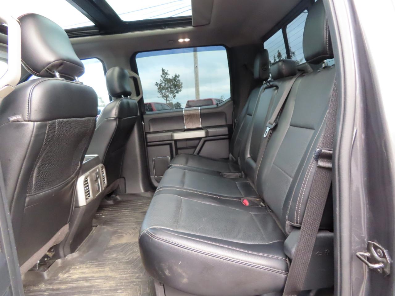 Ford Super Duty F-250 SRW Lariat 4WD Crew Cab 6.75' Box 2017