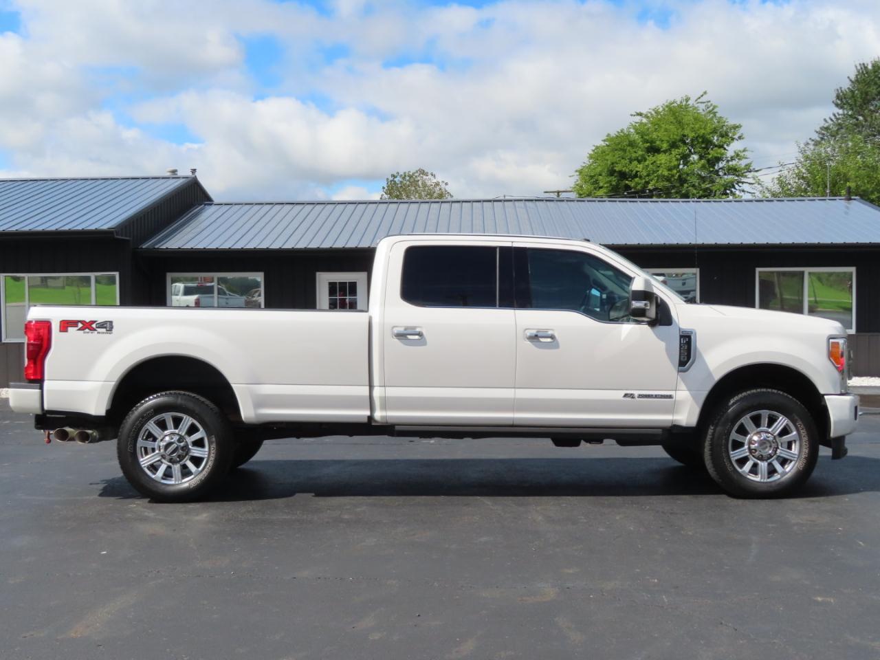 Ford Super Duty F-350 SRW Limited 4WD Crew Cab 8' Box 2018