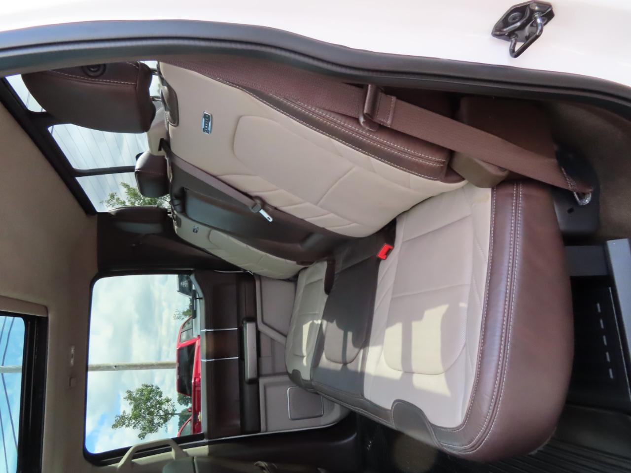 Ford Super Duty F-350 SRW Limited 4WD Crew Cab 8' Box 2018