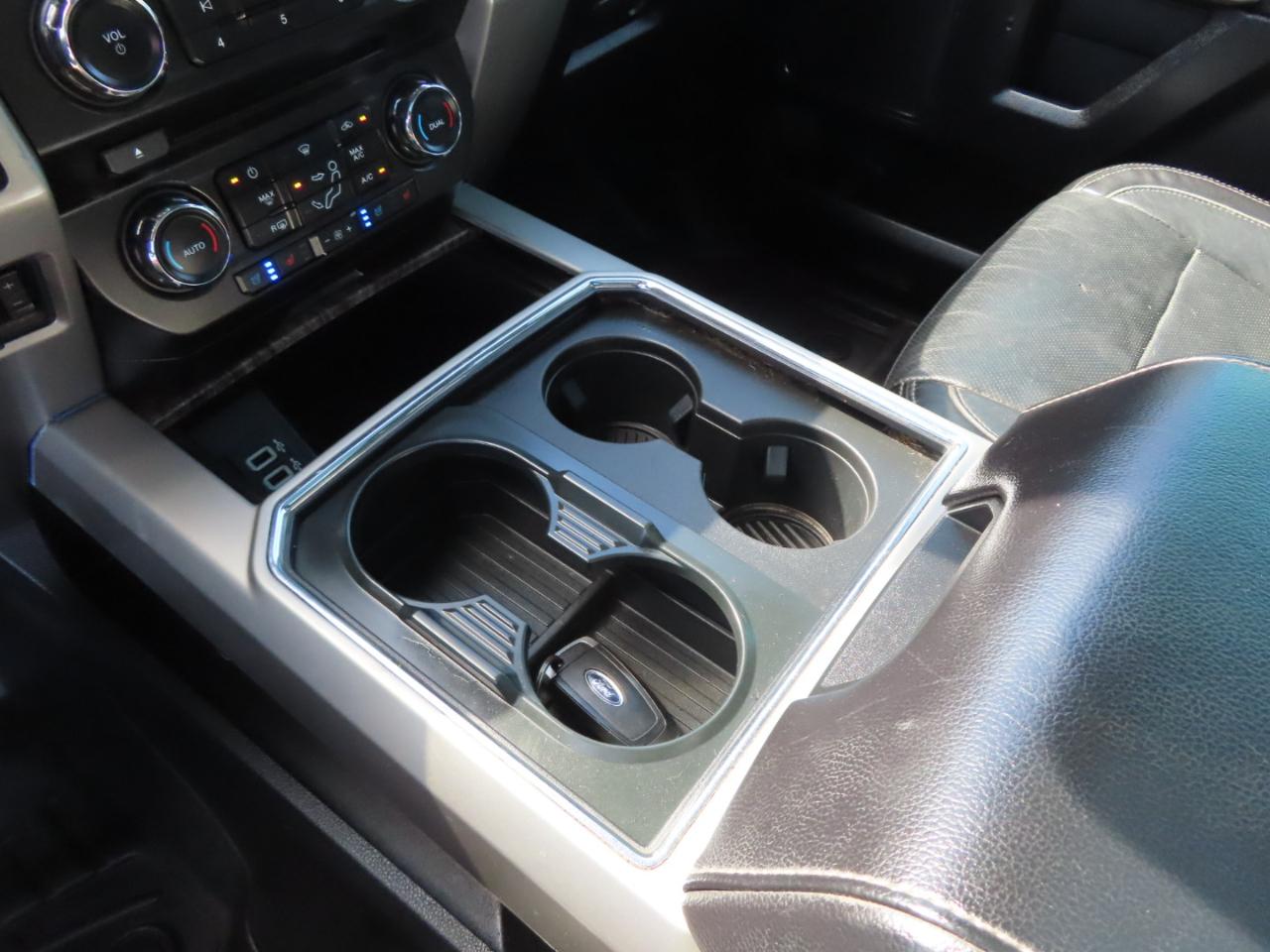 Ford Super Duty F-250 SRW Lariat 4WD Crew Cab 8' Box 2018