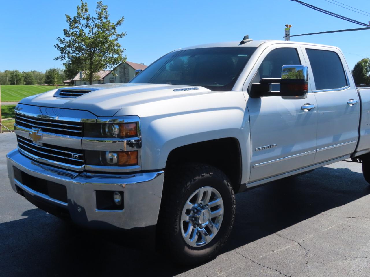 Chevrolet Silverado 2500HD 4WD Crew Cab 153.7" LTZ 2019