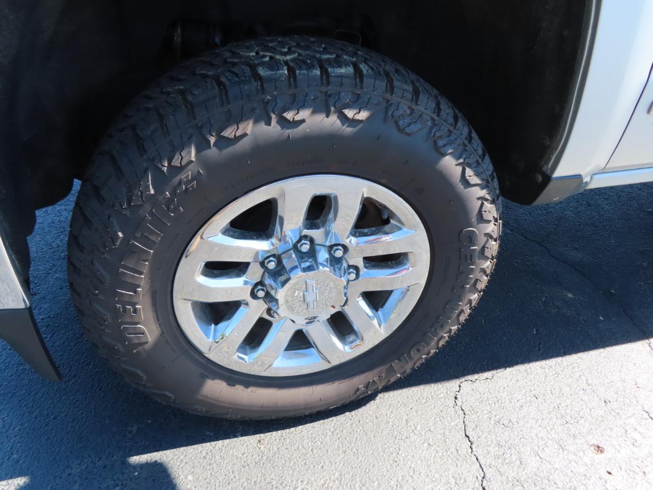Chevrolet Silverado 2500HD 4WD Crew Cab 153.7" LTZ 2019