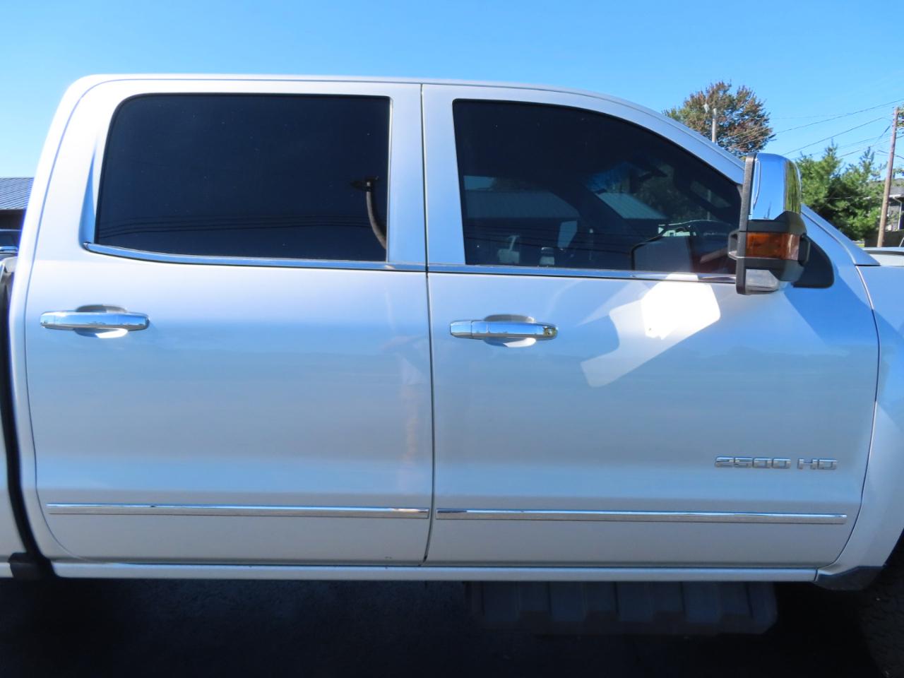 Chevrolet Silverado 2500HD 4WD Crew Cab 153.7" LTZ 2019