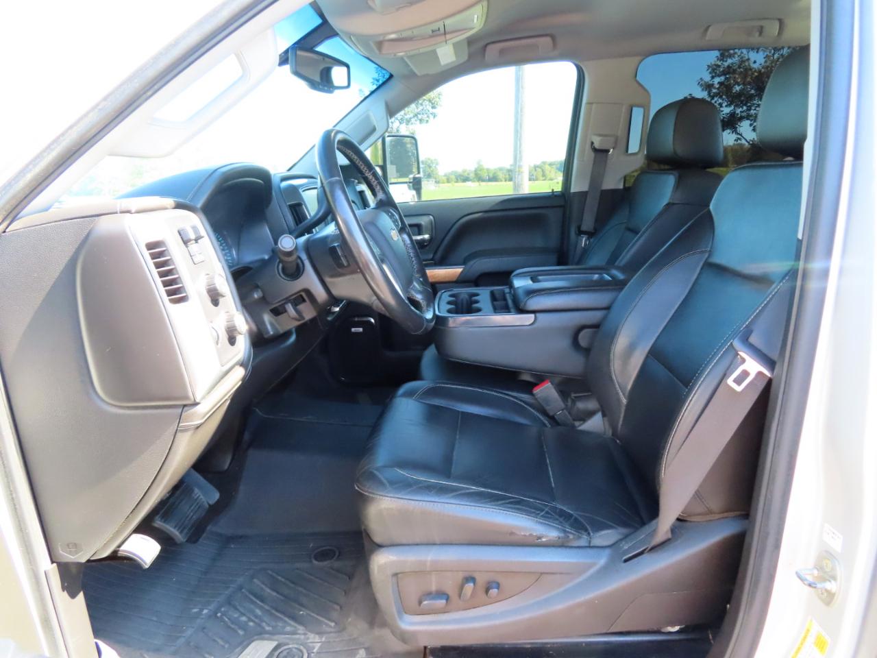 Chevrolet Silverado 2500HD 4WD Crew Cab 153.7" LTZ 2019