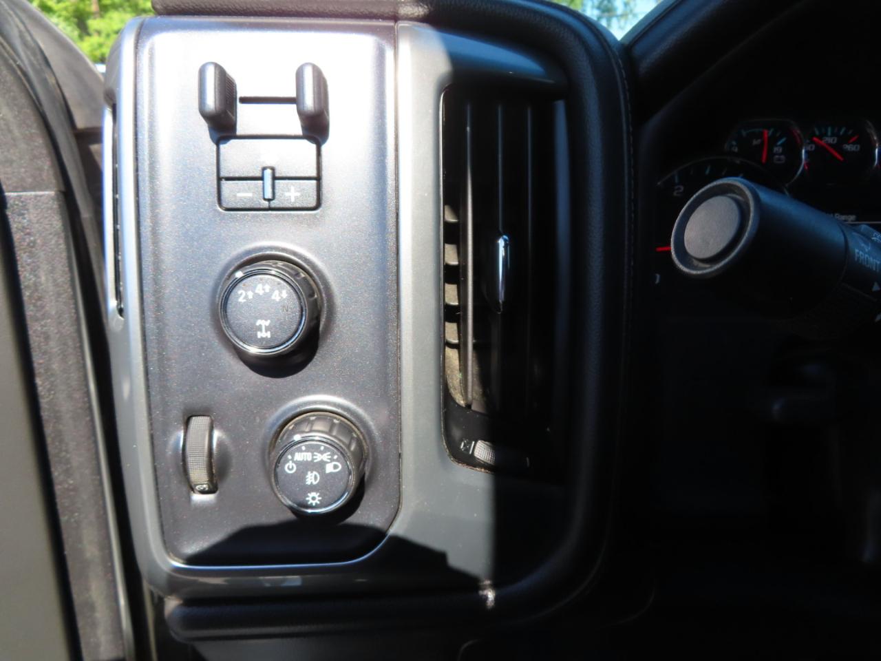 Chevrolet Silverado 2500HD 4WD Crew Cab 153.7" LTZ 2019