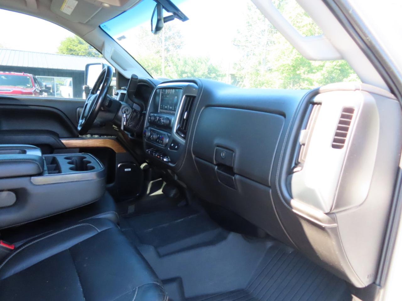 Chevrolet Silverado 2500HD 4WD Crew Cab 153.7" LTZ 2019