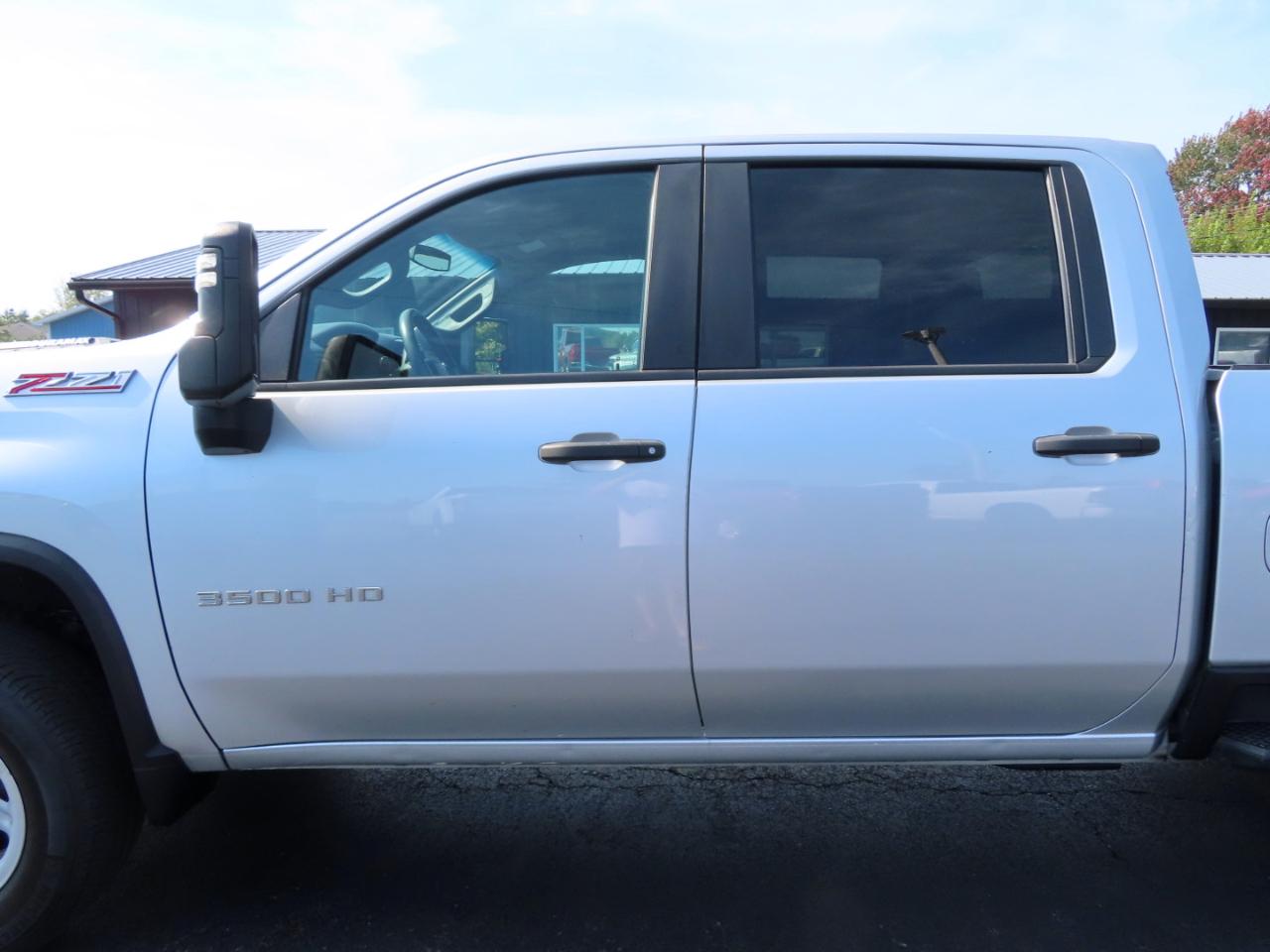 Chevrolet Silverado 3500HD 4WD Crew Cab 172" Work Truck 2020