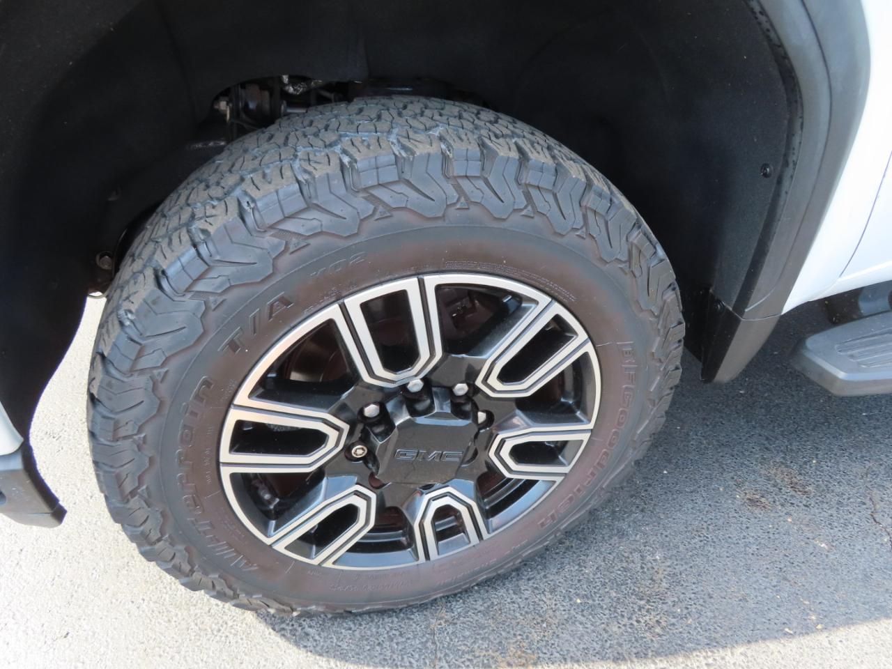 GMC Sierra 2500HD 4WD Crew Cab 159" AT4 2020