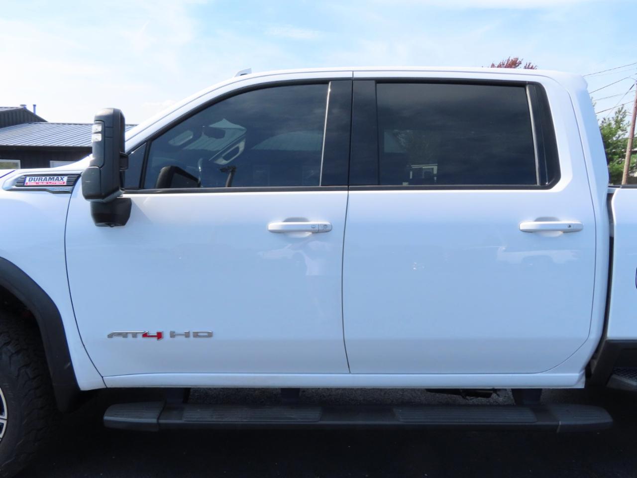 GMC Sierra 2500HD 4WD Crew Cab 159" AT4 2020
