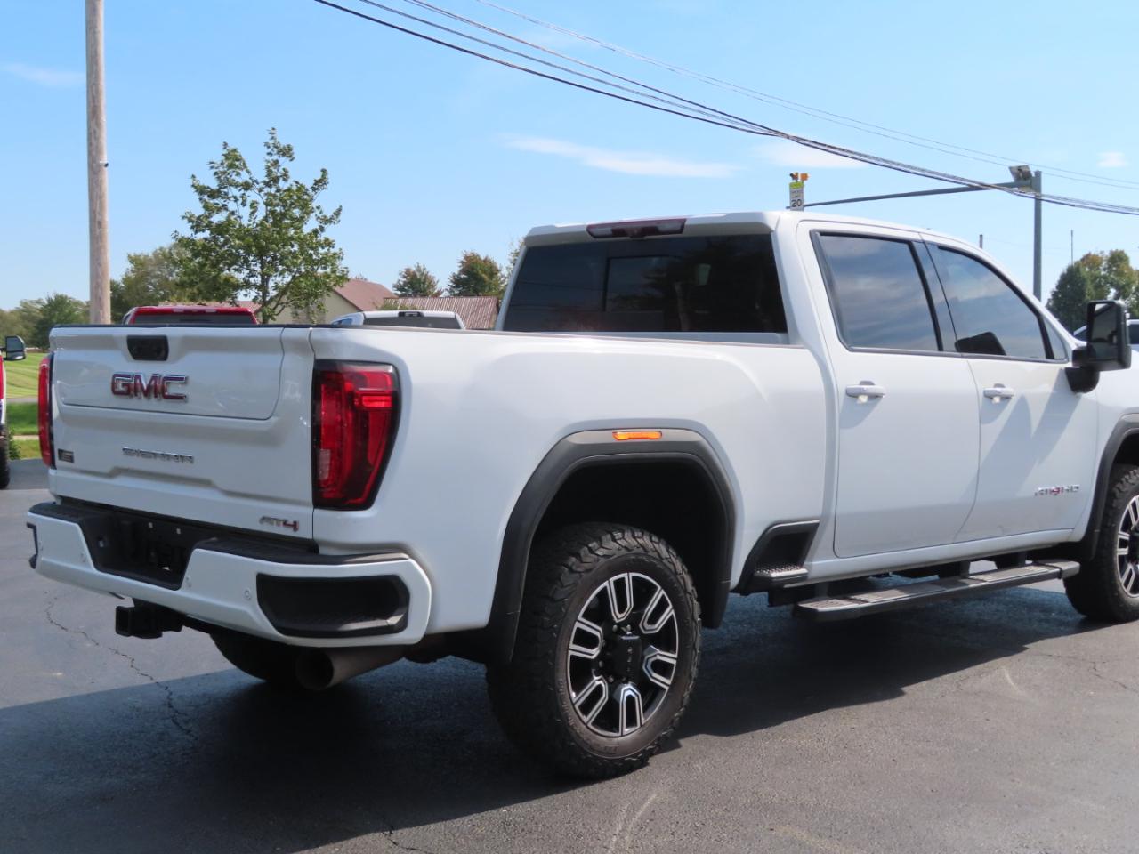 GMC Sierra 2500HD 4WD Crew Cab 159" AT4 2020