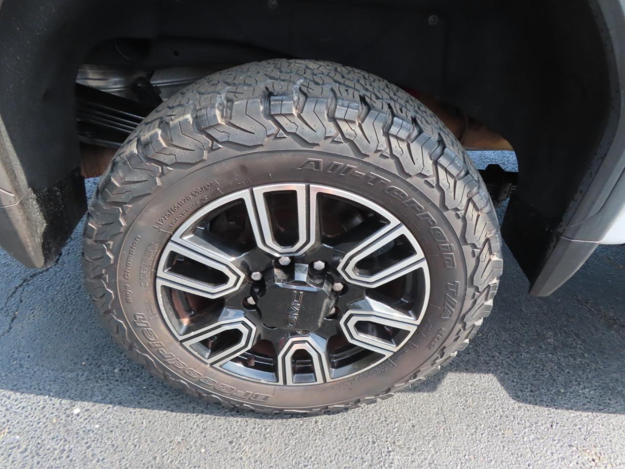 GMC Sierra 2500HD 4WD Crew Cab 159" AT4 2020