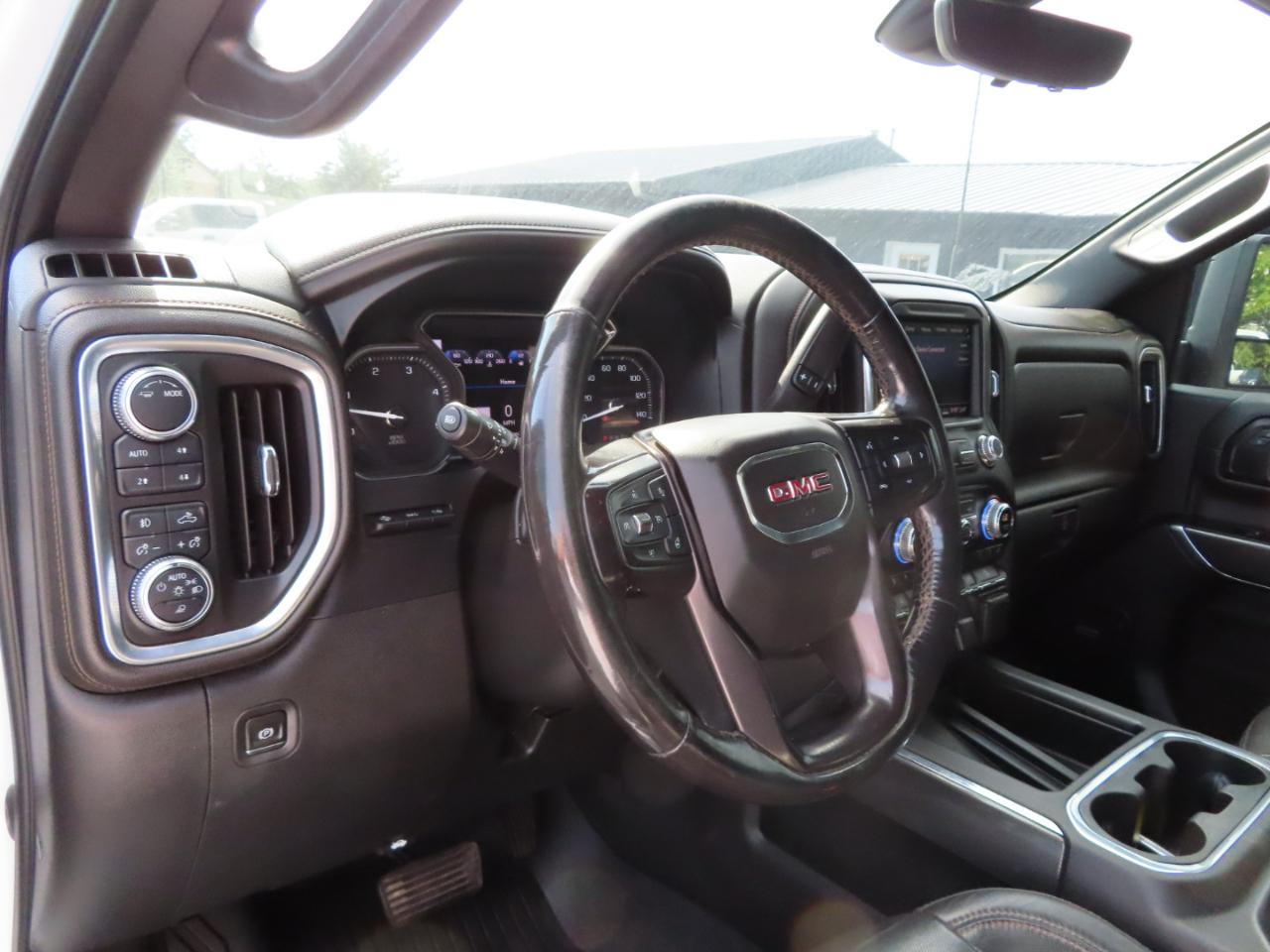 GMC Sierra 2500HD 4WD Crew Cab 159" AT4 2020