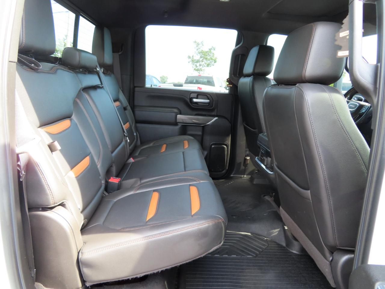 GMC Sierra 2500HD 4WD Crew Cab 159" AT4 2020
