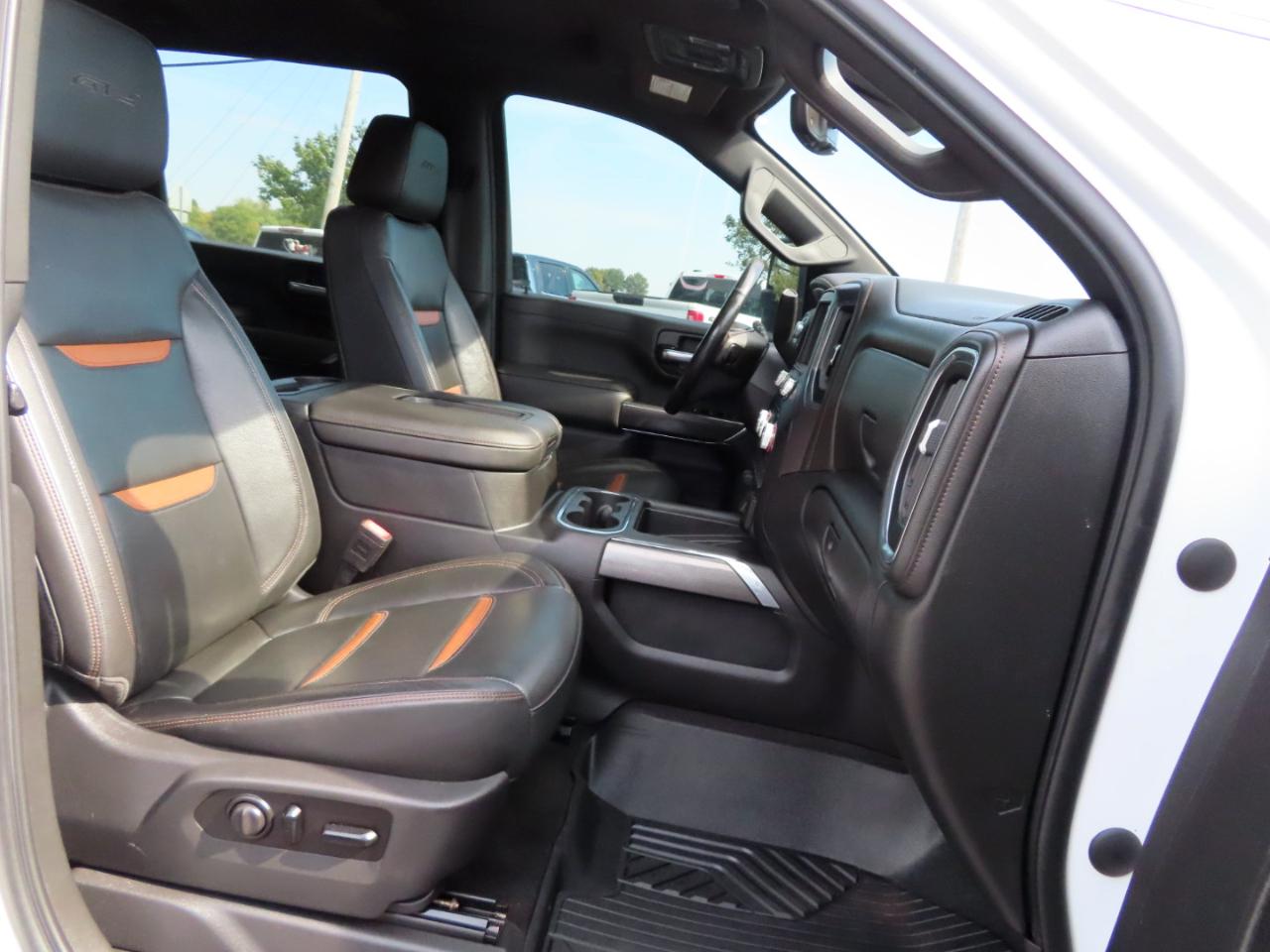 GMC Sierra 2500HD 4WD Crew Cab 159" AT4 2020