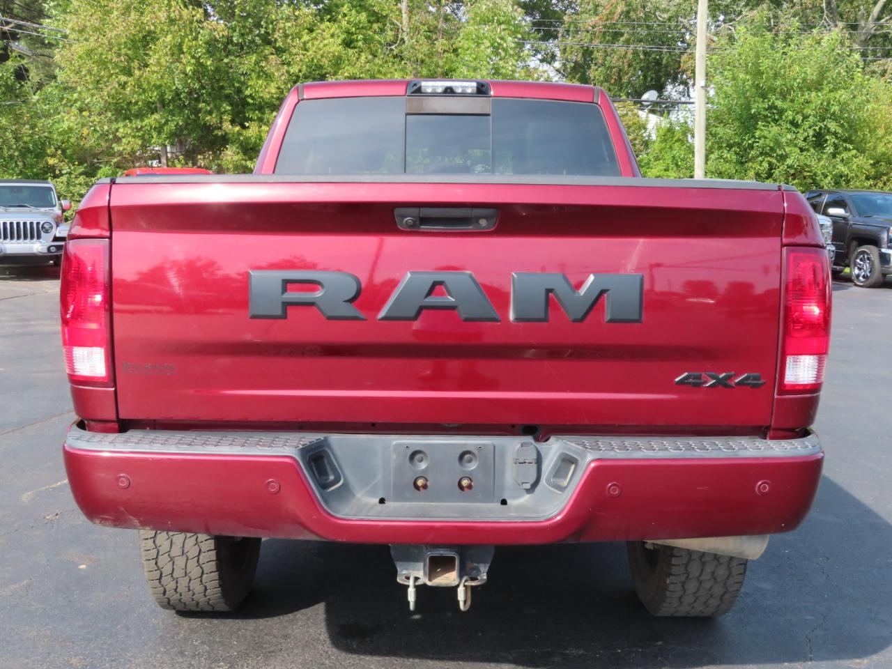 RAM 2500 Big Horn 4x4 Crew Cab 6'4" Box 2017