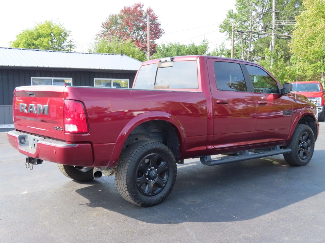 RAM 2500 Big Horn 4x4 Crew Cab 6'4" Box 2017