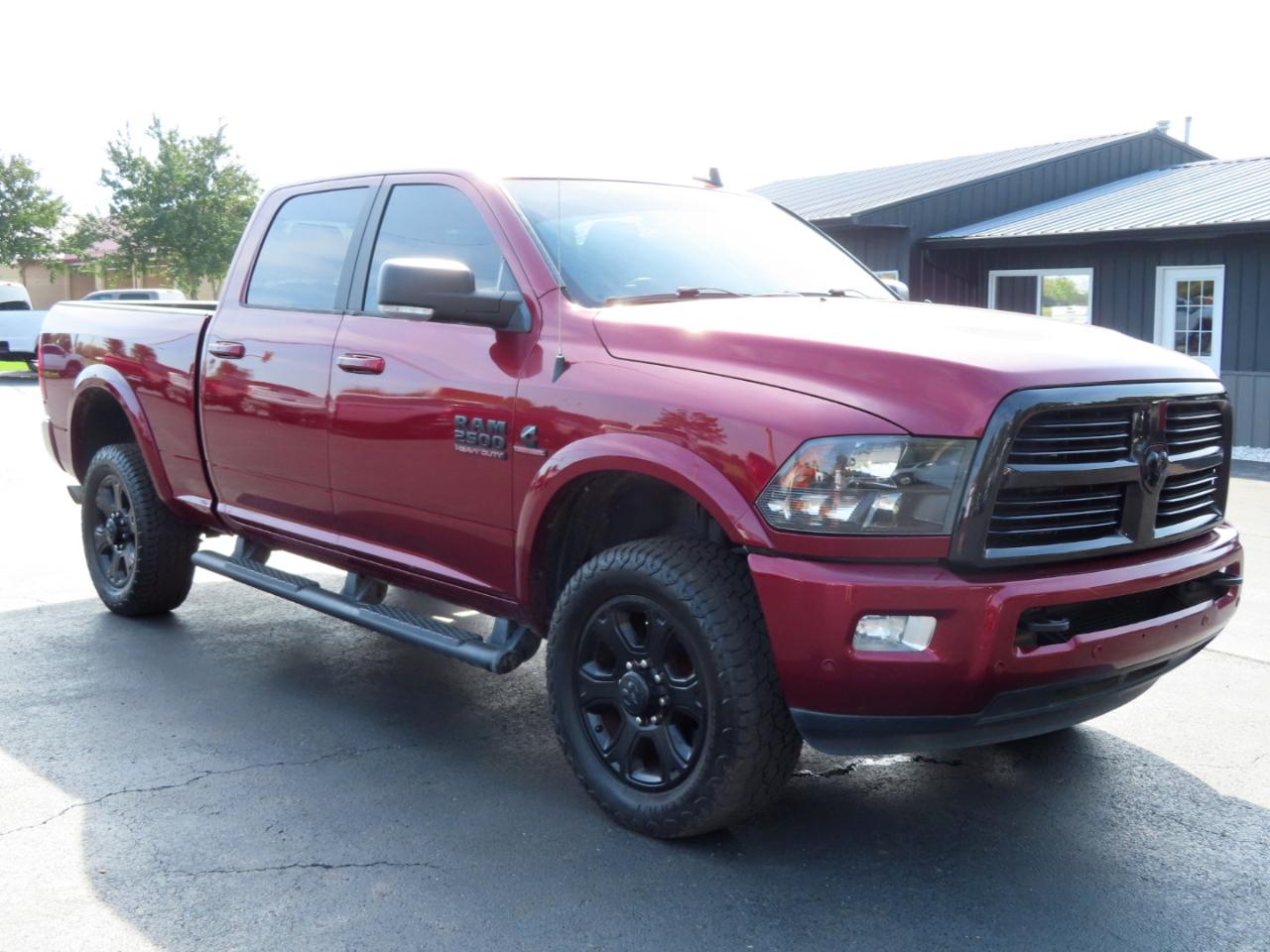 RAM 2500 Big Horn 4x4 Crew Cab 6'4" Box 2017