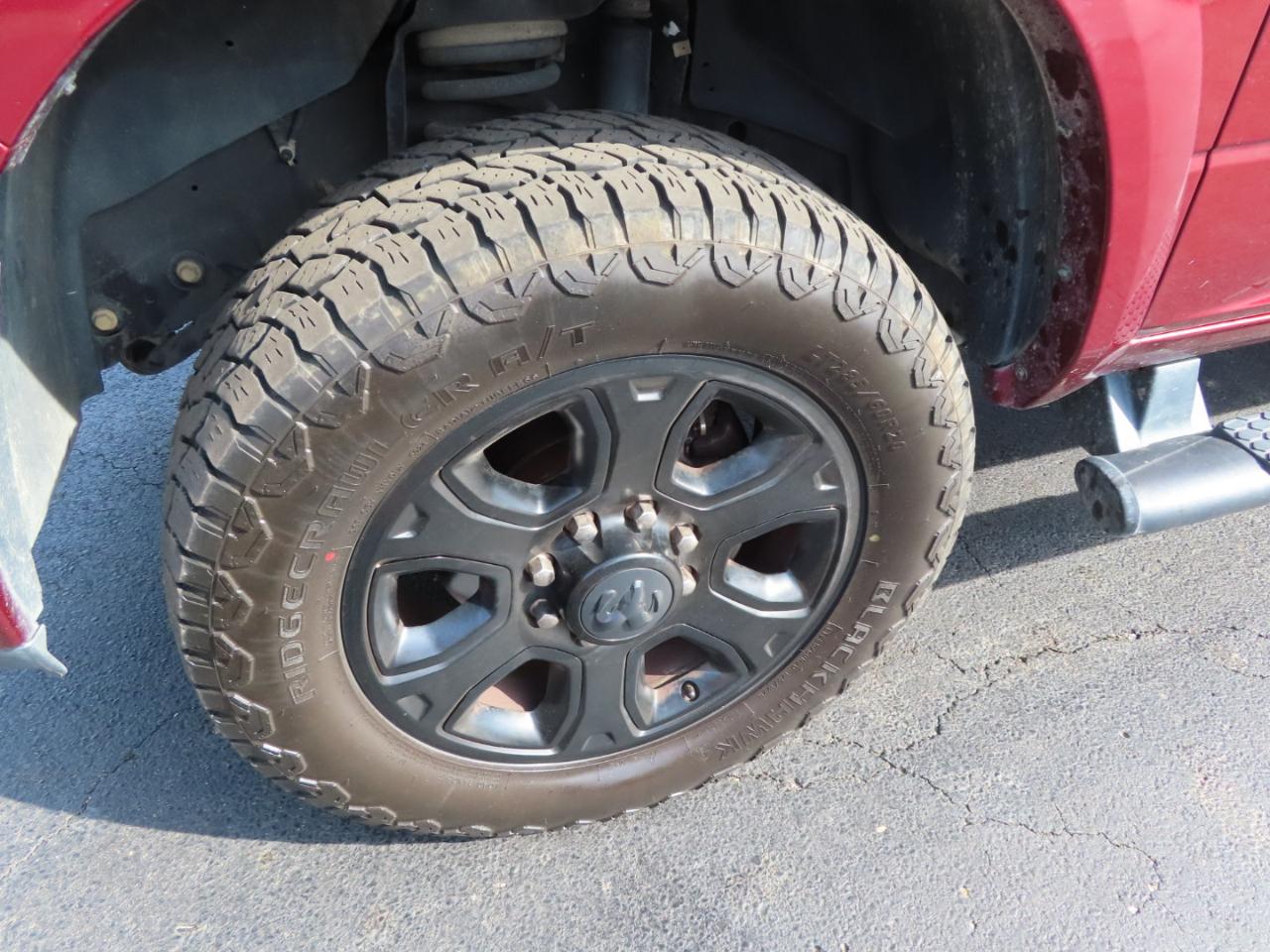 RAM 2500 Big Horn 4x4 Crew Cab 6'4" Box 2017
