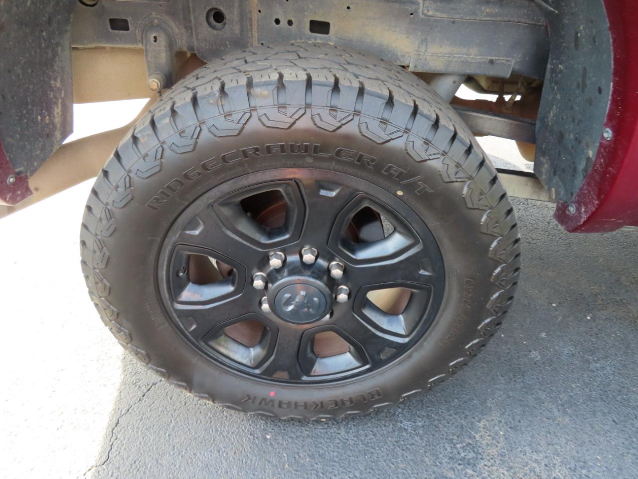 RAM 2500 Big Horn 4x4 Crew Cab 6'4" Box 2017