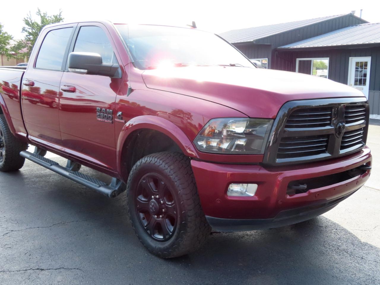 RAM 2500 Big Horn 4x4 Crew Cab 6'4" Box 2017