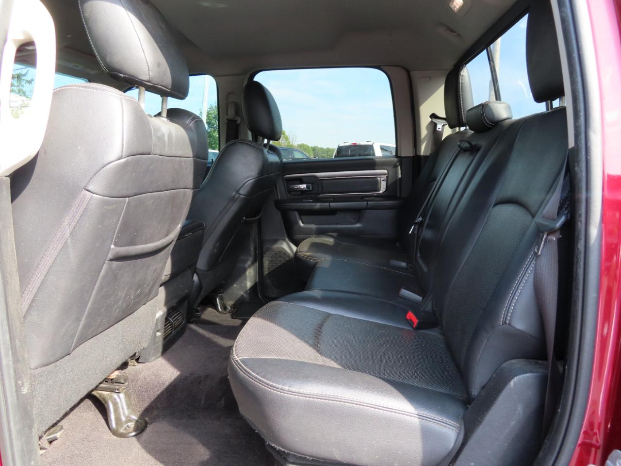 RAM 2500 Big Horn 4x4 Crew Cab 6'4" Box 2017