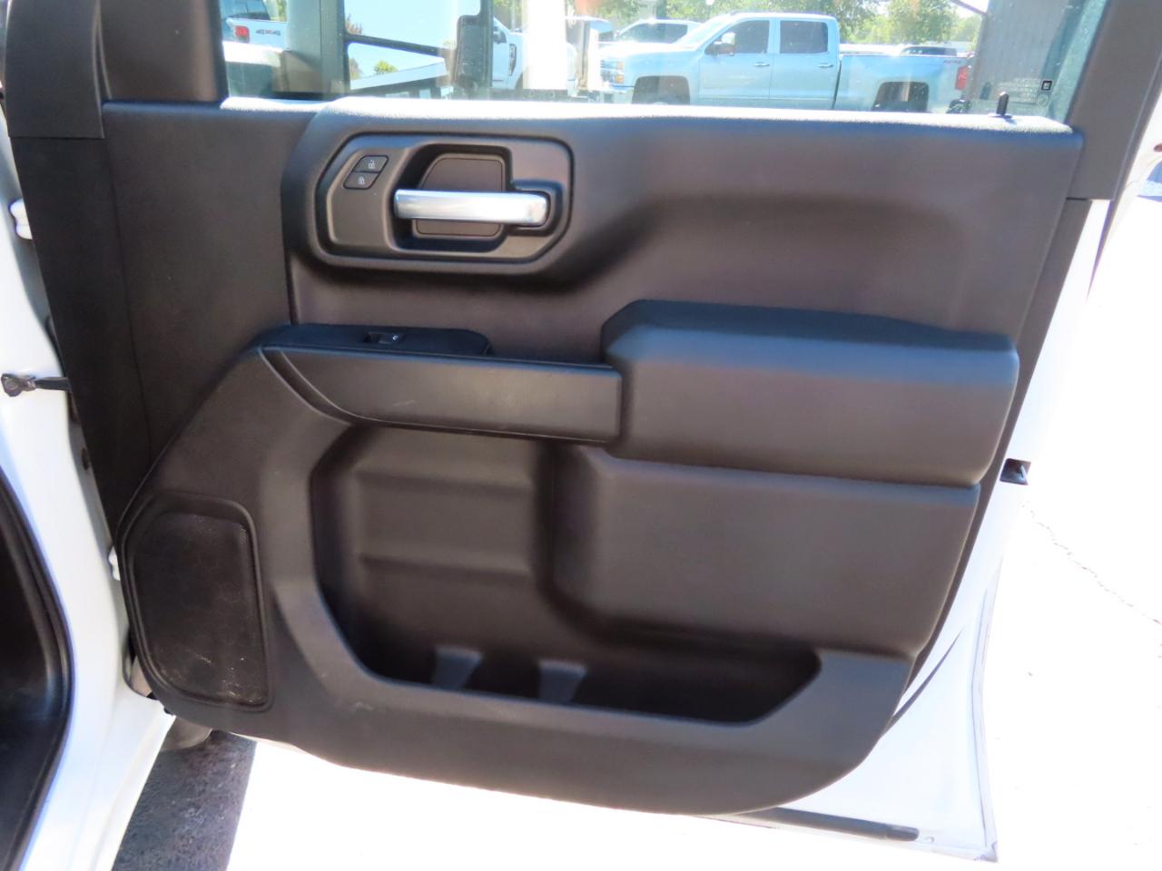 Chevrolet Silverado 2500HD 4WD Crew Cab 172" Work Truck 2023