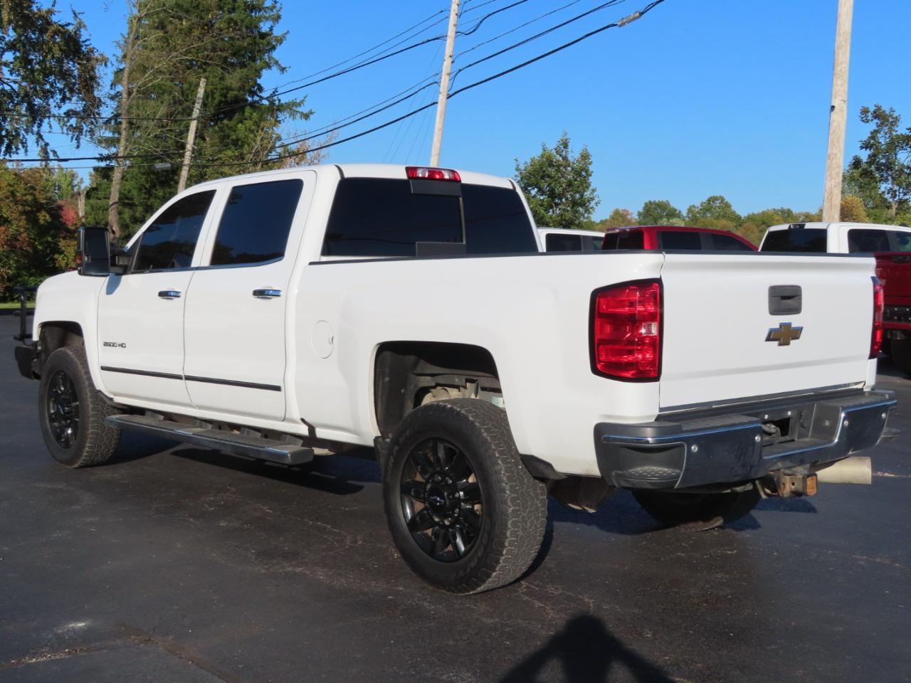 Chevrolet Silverado 2500HD 4WD Crew Cab 153.7" LTZ 2017